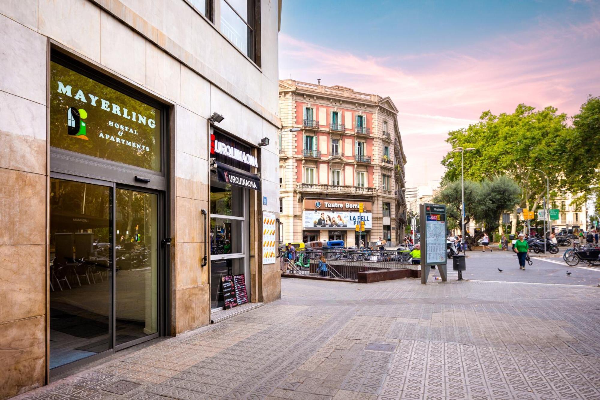 Mayerling Bisbe Urquinaona Barcelona Exterior photo